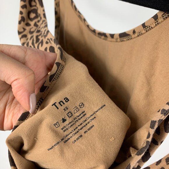 Aritzia/TNA Cheetah Print Bodysuit, Size XS - Picture 5 of 5